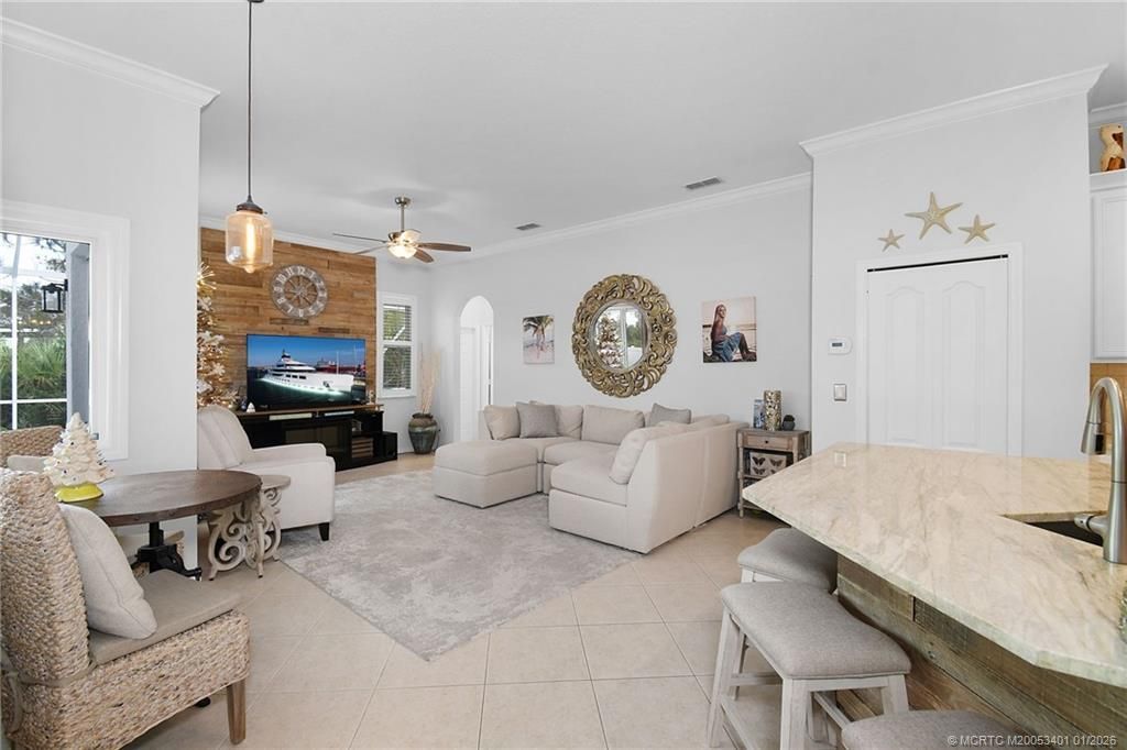 443 NW Sunflower Place, Jensen Beach, FL 34957 Photo