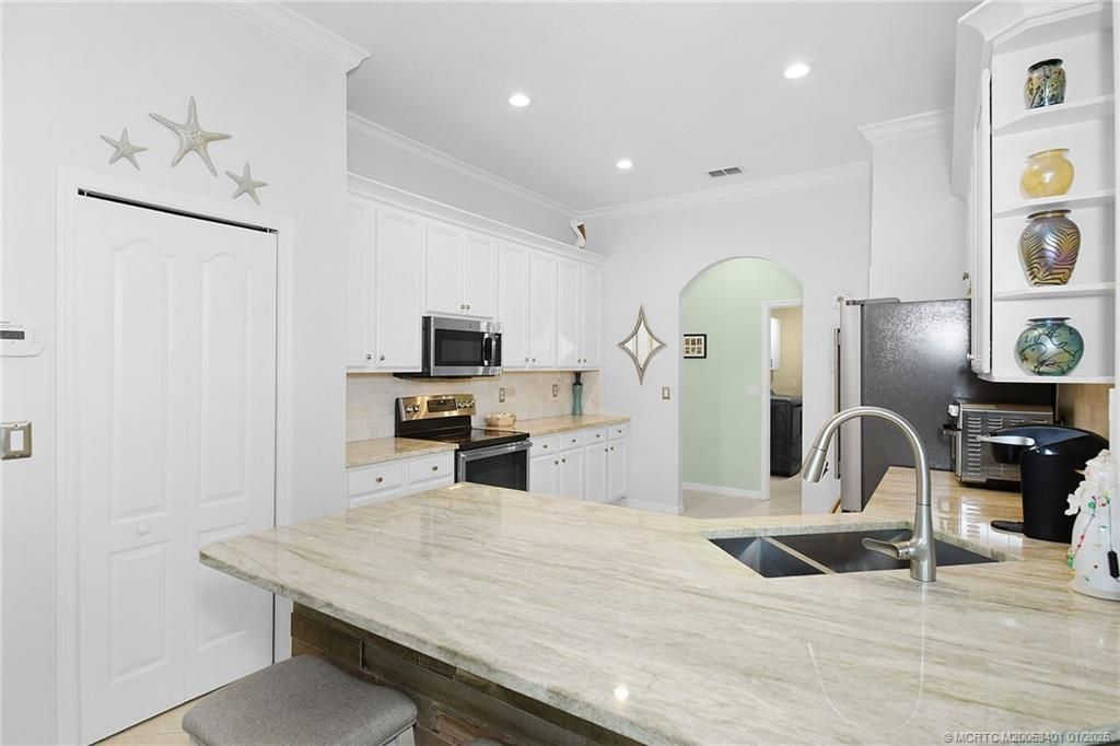 443 NW Sunflower Place, Jensen Beach, FL 34957 Photo