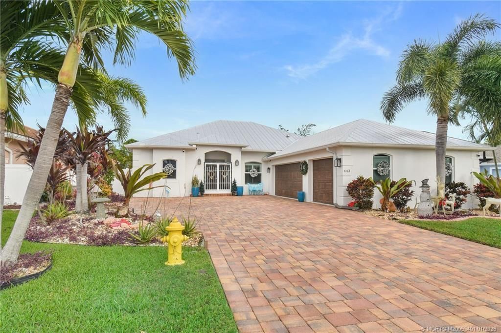 443 NW Sunflower Place, Jensen Beach, FL 34957 Photo