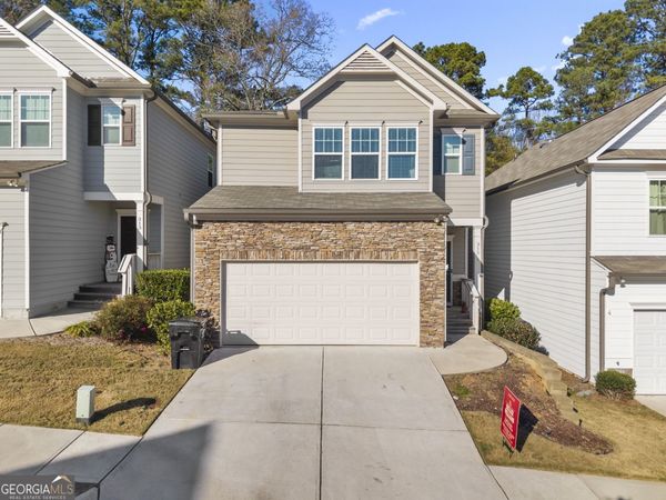 315 Pinewood Drive, Woodstock, GA 30189