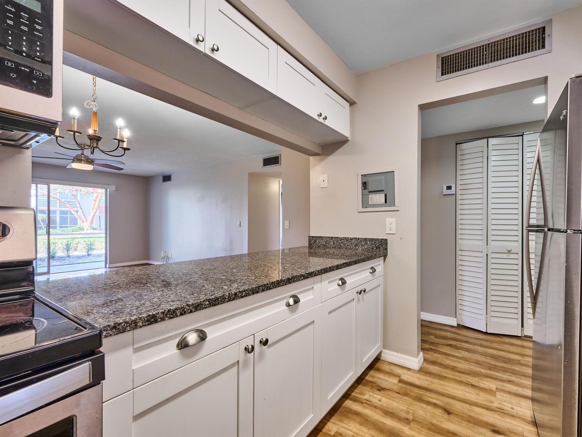 12021 W Greenway Drive, Unit 105, Royal Palm Beach, FL 33411 Photo