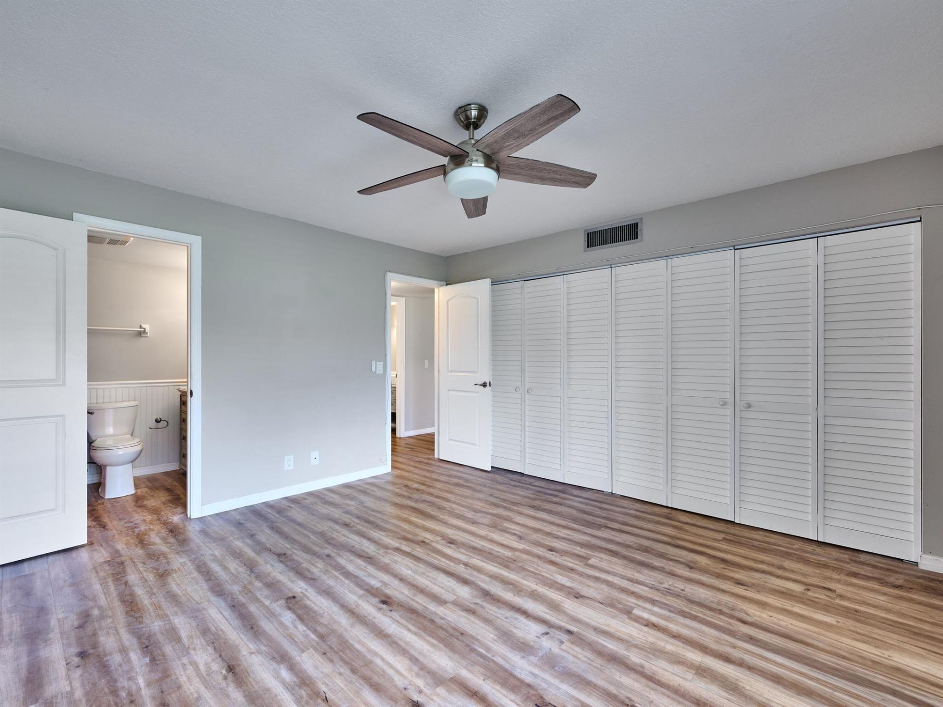 12021 W Greenway Drive, Unit 105, Royal Palm Beach, FL 33411 Photo