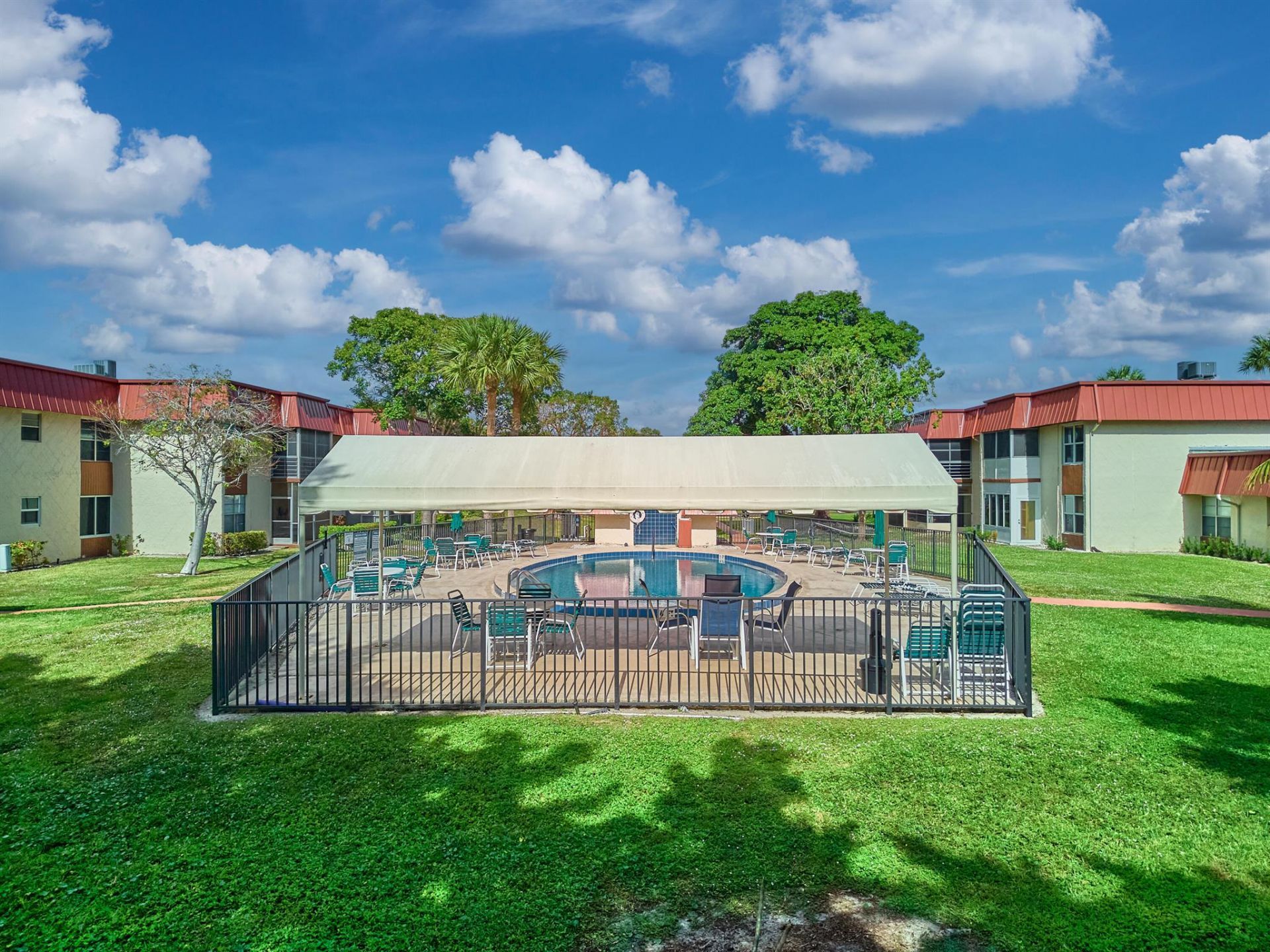 12021 W Greenway Drive, Unit 105, Royal Palm Beach, FL 33411 Photo