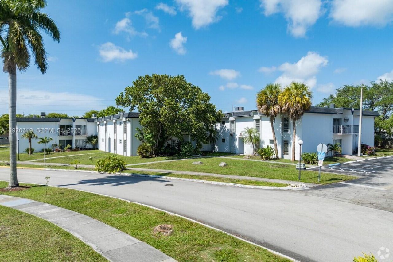 7220 SW 94th Pl, Unit G4, Miami, FL 33173 Photo