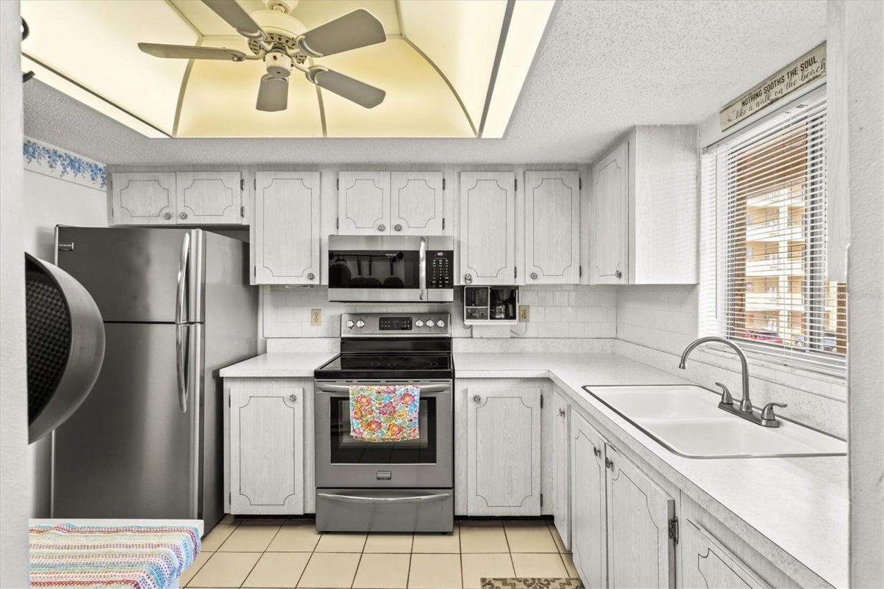 3564 Lake Bayshore Drive, Unit 203, Bradenton, FL 34205 Photo