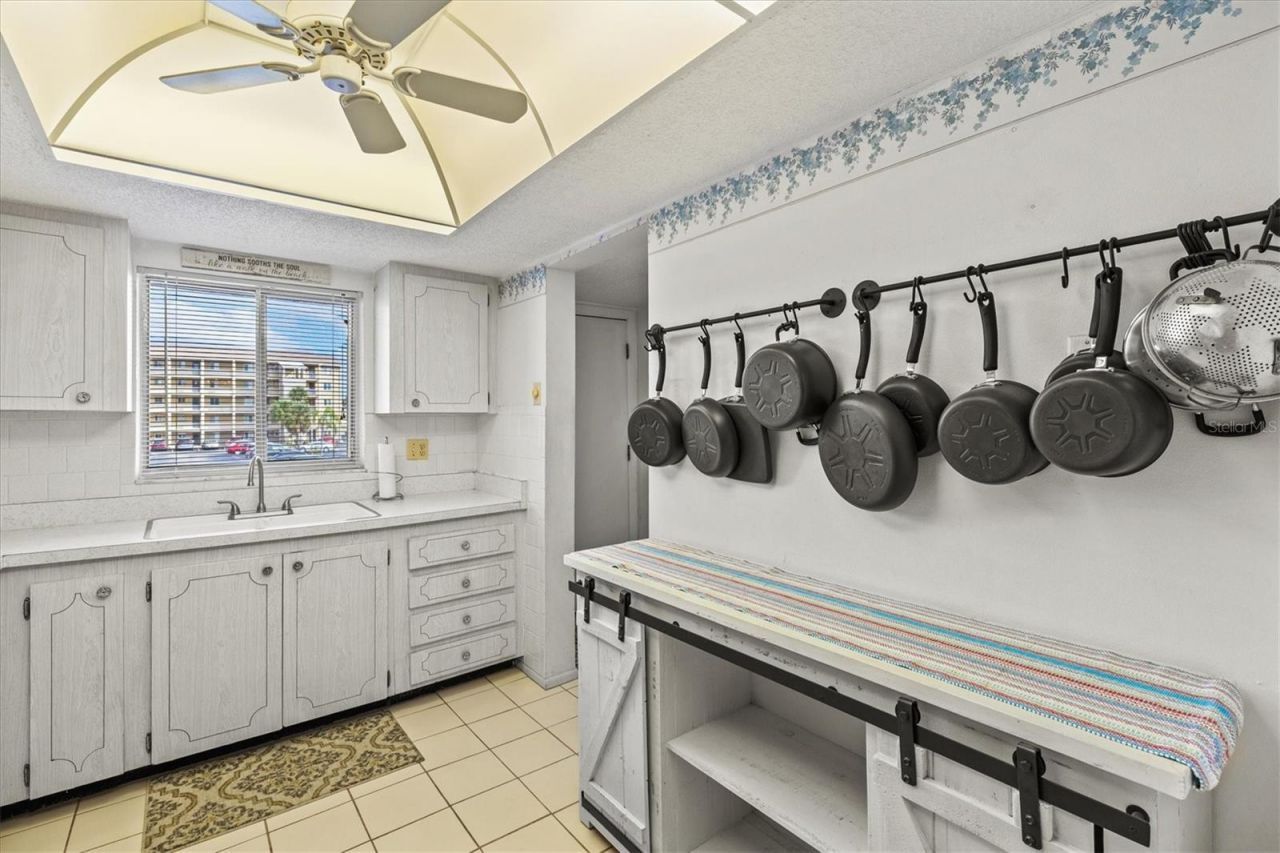 3564 Lake Bayshore Drive, Unit 203, Bradenton, FL 34205 Photo
