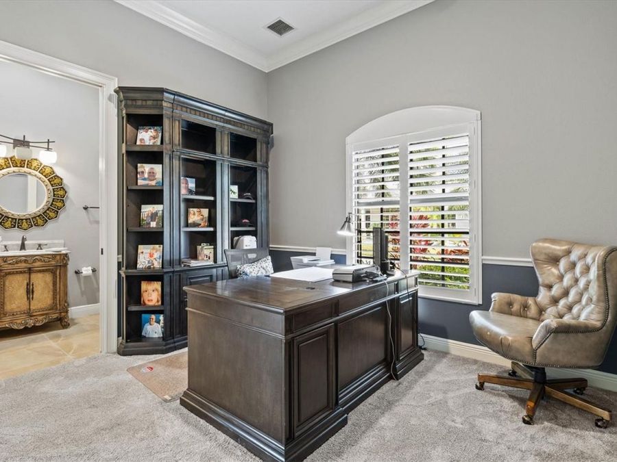 Property Image 37