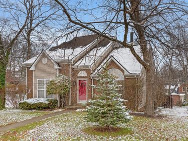 2427 Harrods Pointe Trace, Lexington, KY 40514