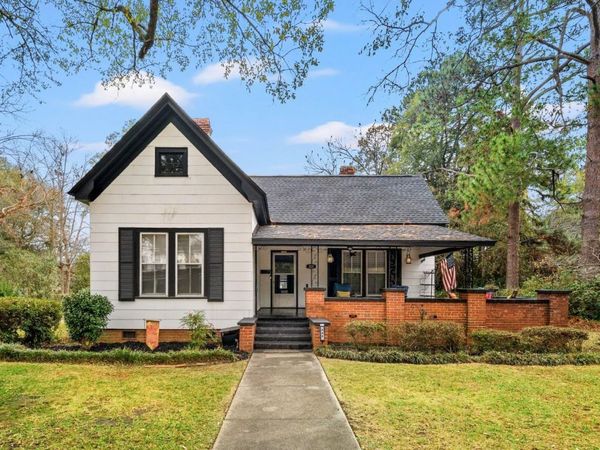 222 E Wine St., Mullins, SC 29574