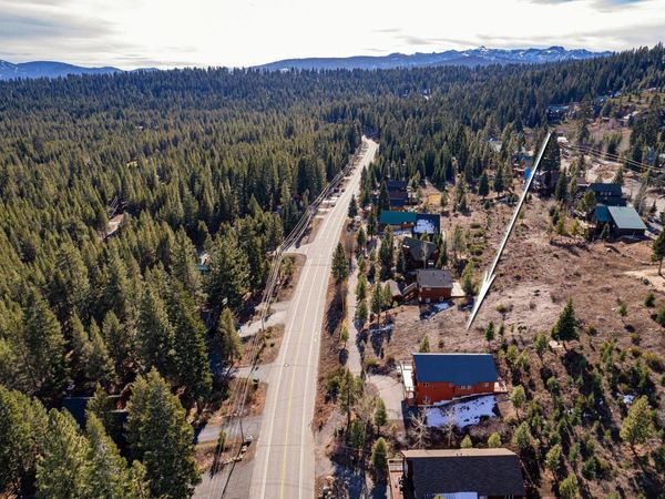 14653 Northwoods Boulevard, Truckee, CA 96161