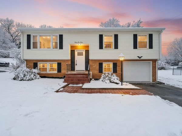 2540 Mcvitty RD SW, Roanoke, VA 24018