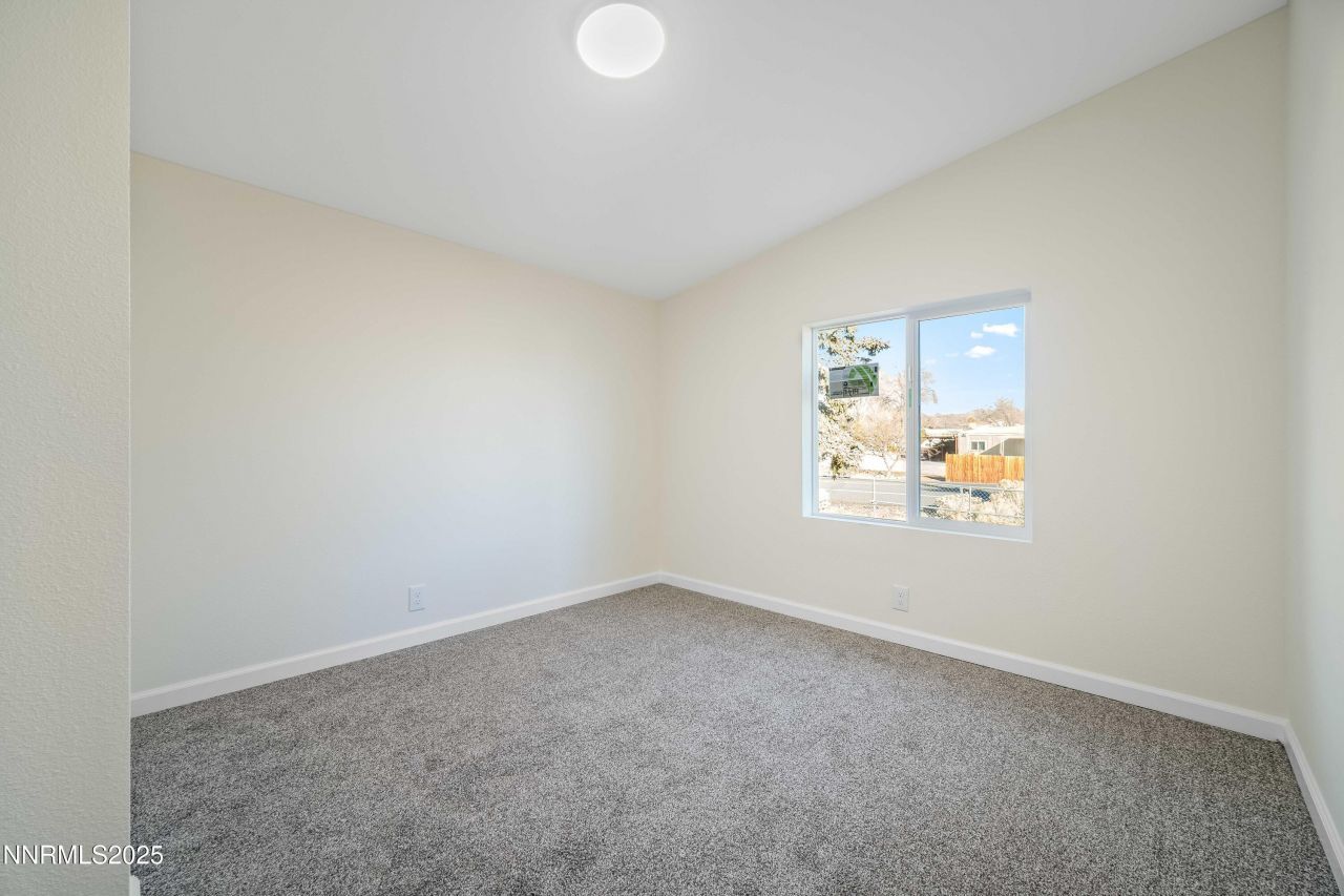 4688 E Leonesio Drive, Sun Valley, NV 89433 Photo