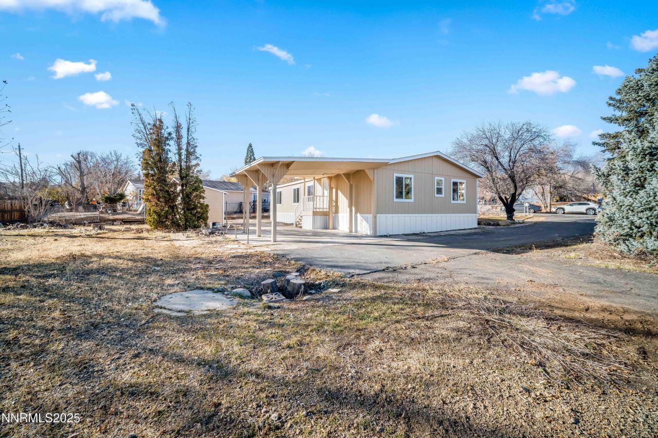 4688 E Leonesio Drive, Sun Valley, NV 89433 Photo