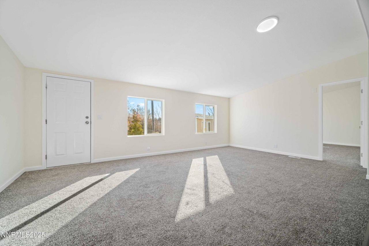 4688 E Leonesio Drive, Sun Valley, NV 89433 Photo