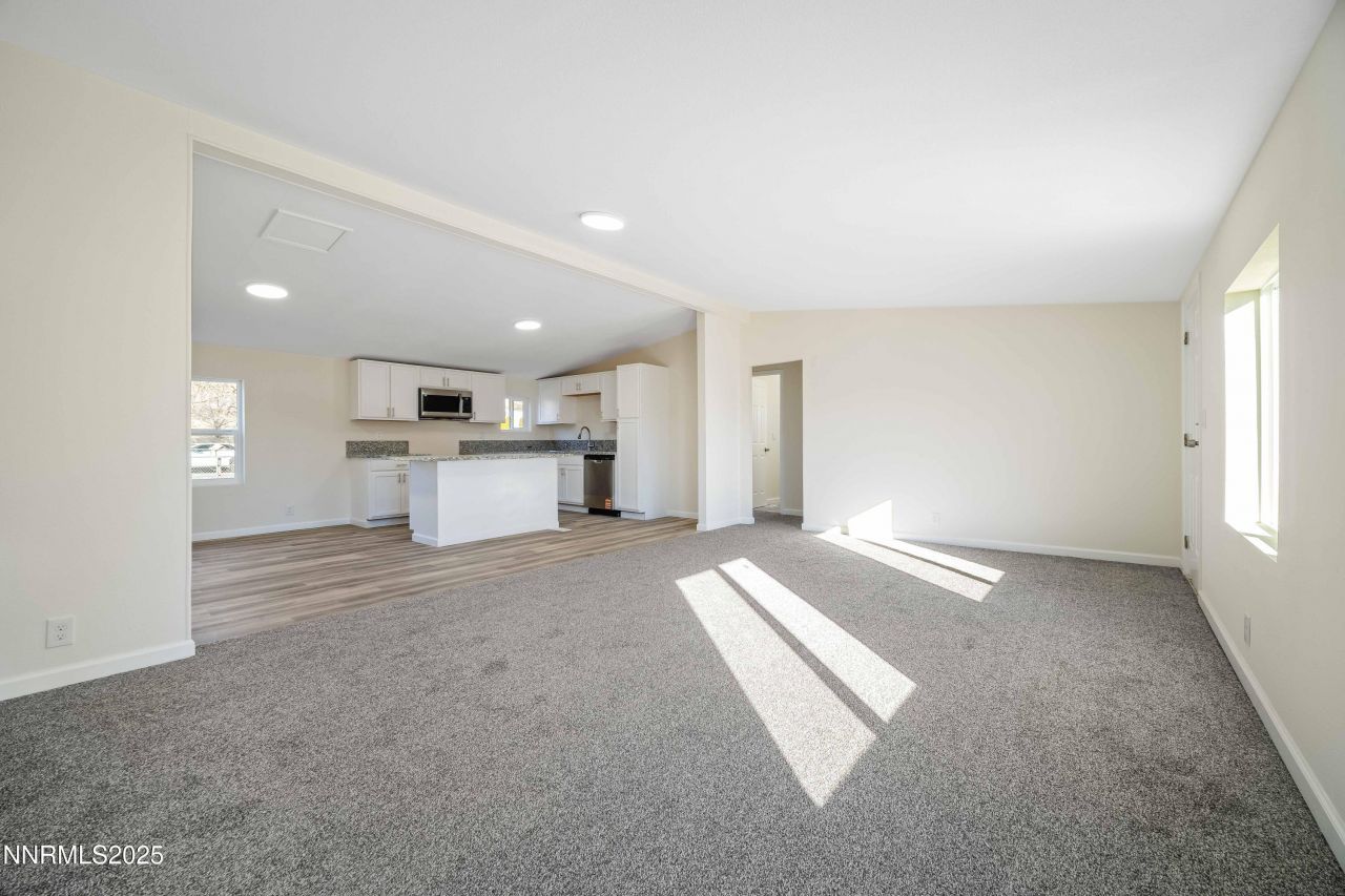 4688 E Leonesio Drive, Sun Valley, NV 89433 Photo