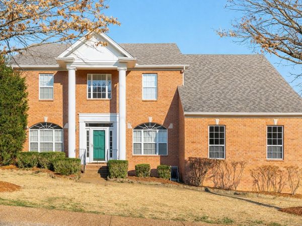 7613 River Fork Dr, Nashville, TN 37221