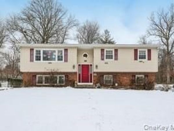 14 Westlyn Drive, Bardonia, NY 10954