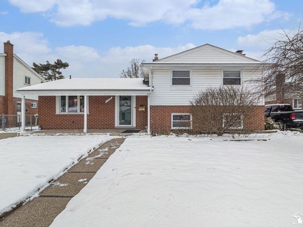 2268 Minerva Street, Westland, MI 48186