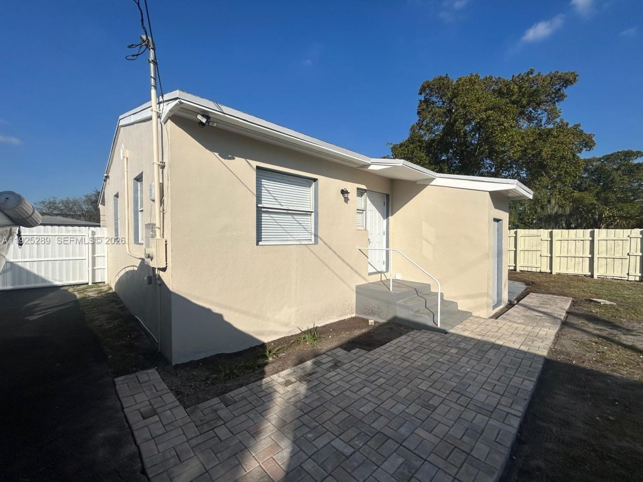 806 NW 18th St, Fort Lauderdale, FL 33311 Photo