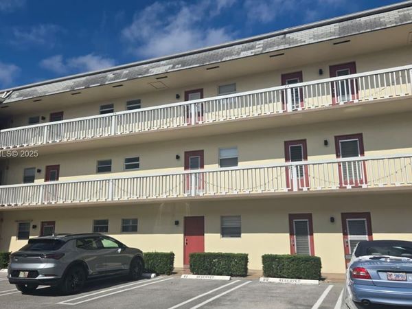 4441 NW 16th St, Unit J108, Lauderhill, FL 33313