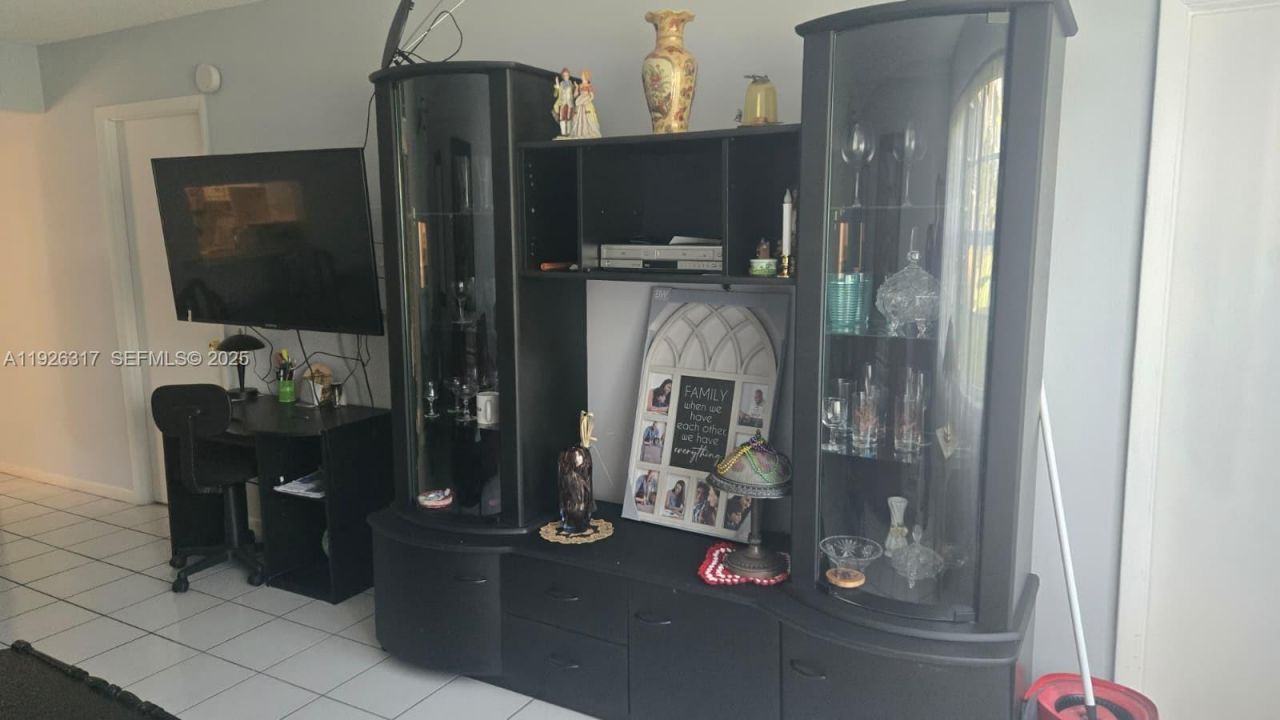 4441 NW 16th St, Unit J108, Lauderhill, FL 33313 Photo