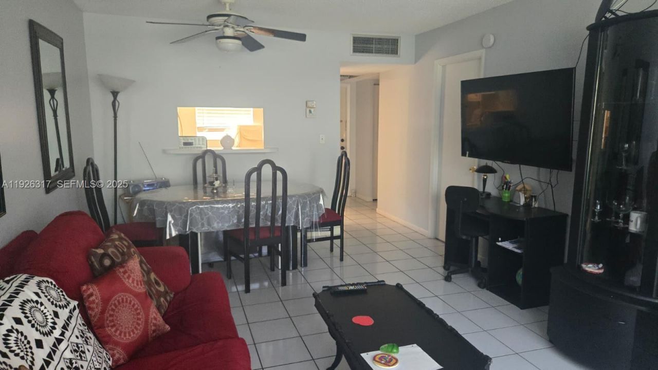 4441 NW 16th St, Unit J108, Lauderhill, FL 33313 Photo