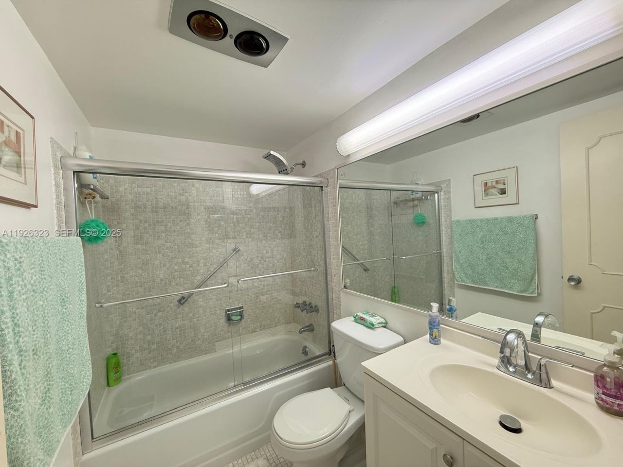 90 Easthampton D, Unit 90, West Palm Beach, FL 33417 Photo