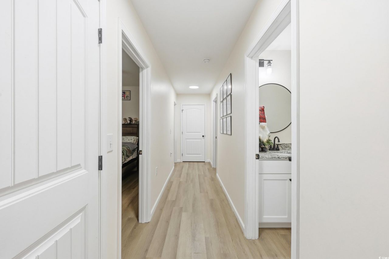 160 Leadwood St. Photo 15