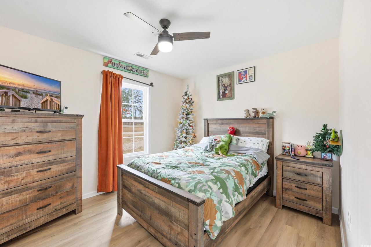 160 Leadwood St. Photo 16