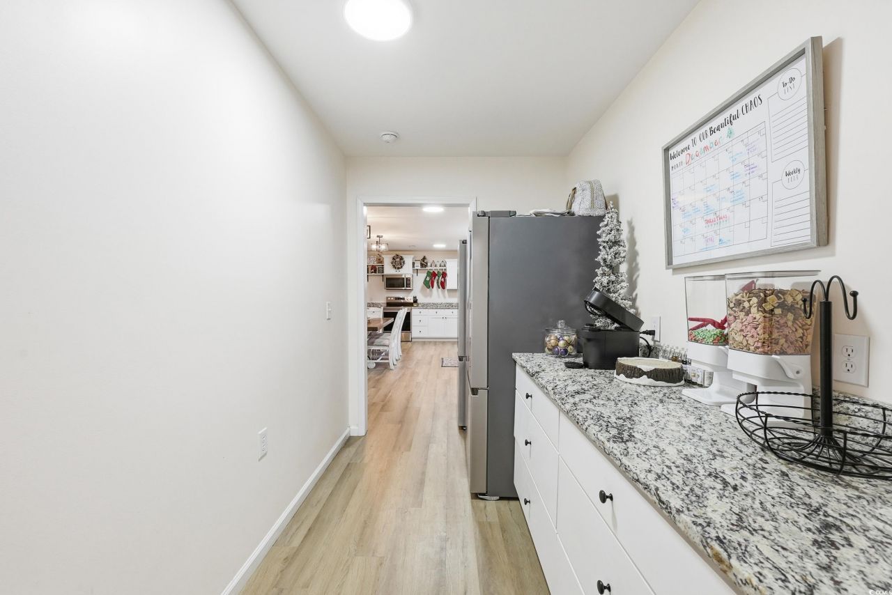 160 Leadwood St. Photo 25