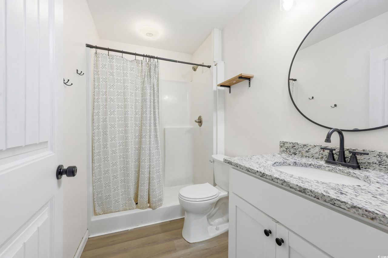 160 Leadwood St. Photo 32