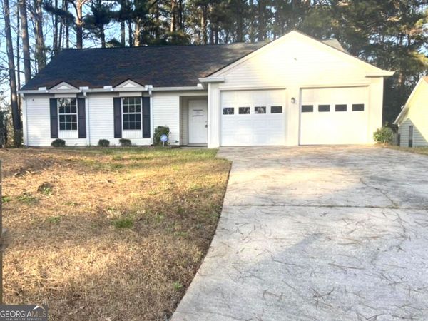 1350 Birdsong Lane, Hampton, GA 30228