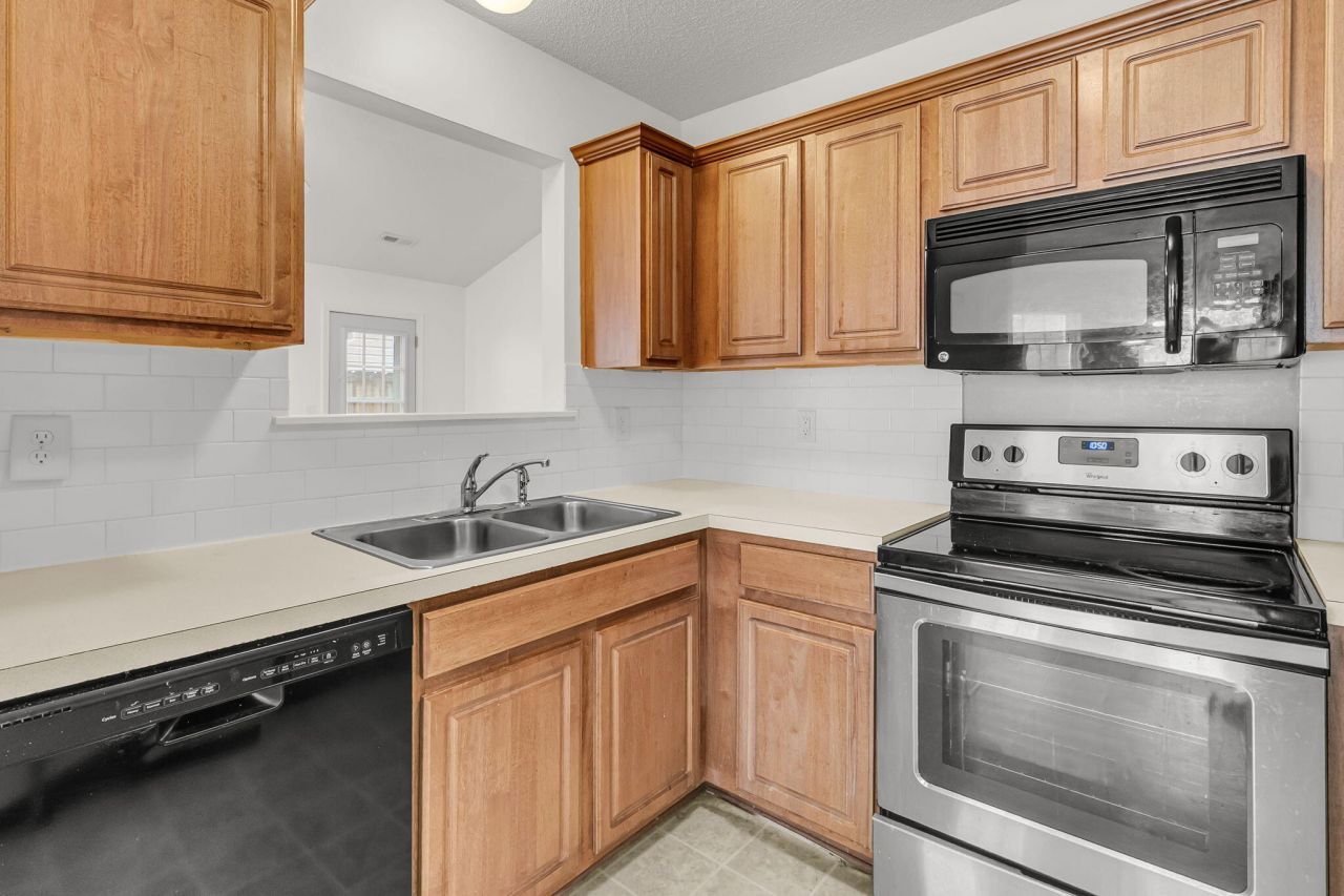 127 Trickle Drive Photo 16