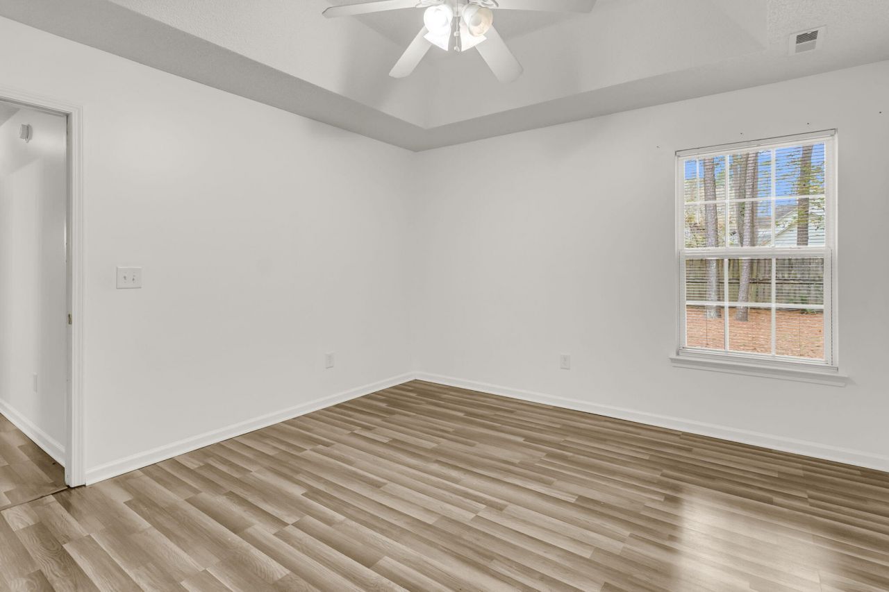 127 Trickle Drive Photo 22