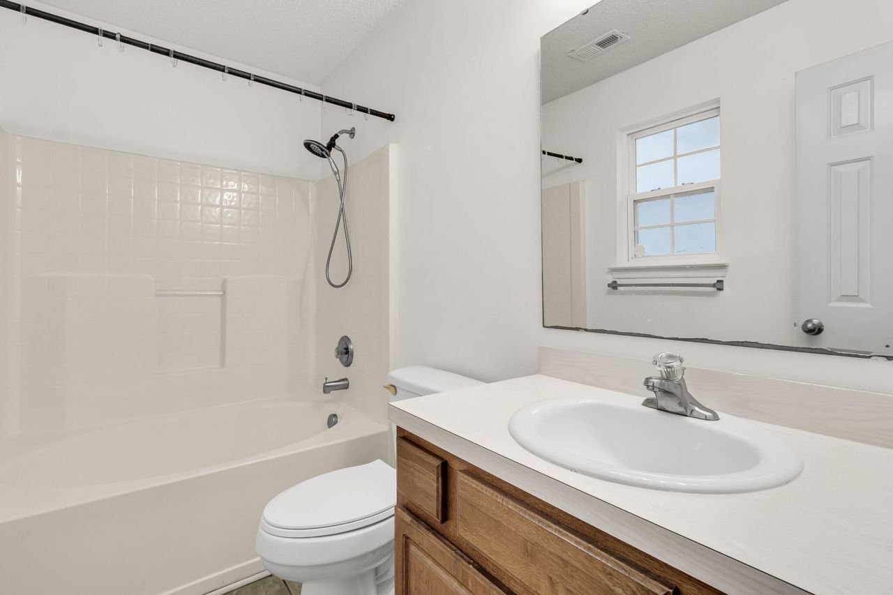 127 Trickle Drive Photo 24