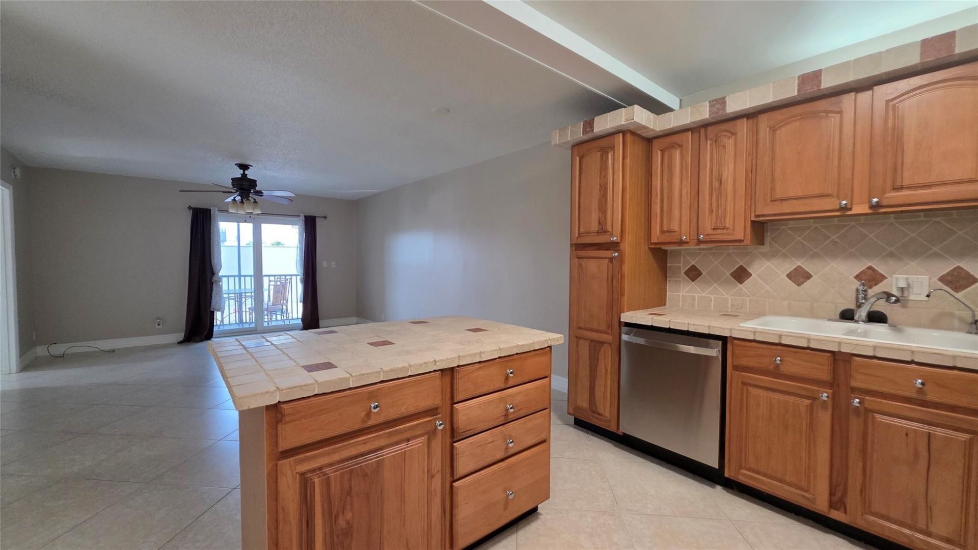 253 S Cypress Road, Unit 225, Pompano Beach, FL 33060 Photo