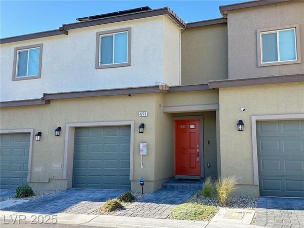 4273 Venus Falls Avenue , North Las Vegas, NV 89084