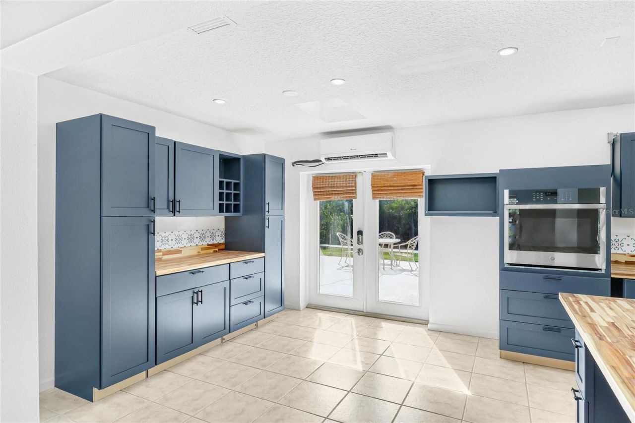 333 Sally Lee Drive, Ellenton, FL 34222 Photo