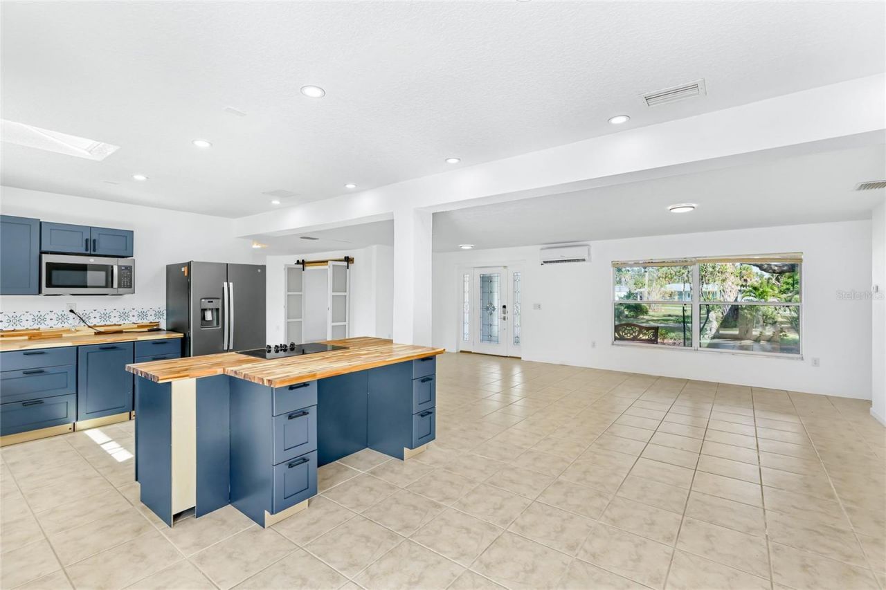 333 Sally Lee Drive, Ellenton, FL 34222 Photo