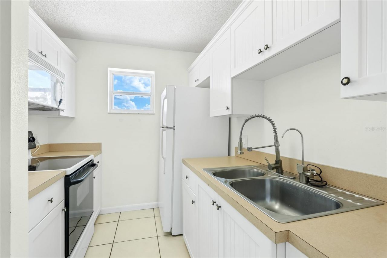 333 Sally Lee Drive, Ellenton, FL 34222 Photo