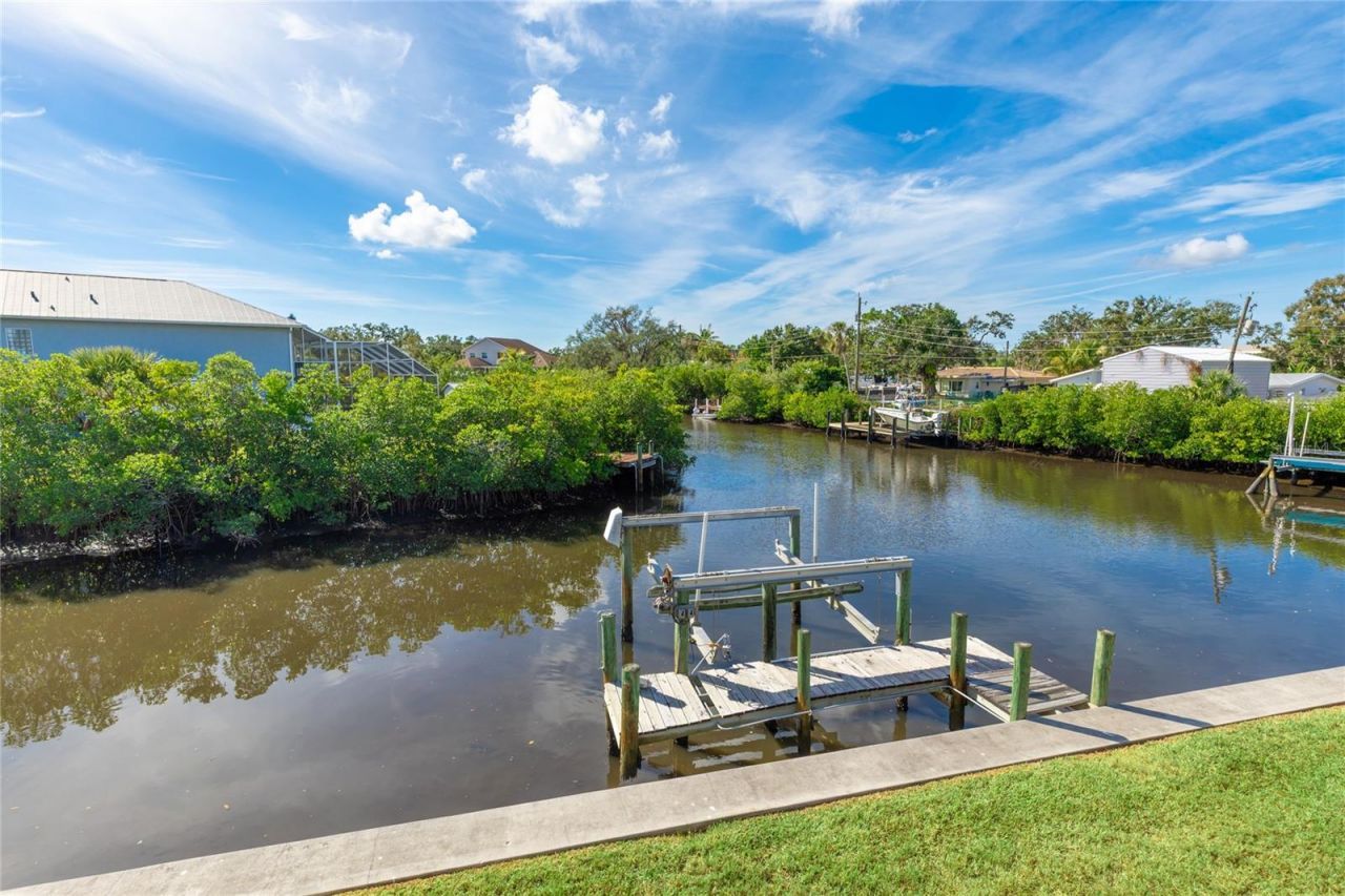 333 Sally Lee Drive, Ellenton, FL 34222 Photo