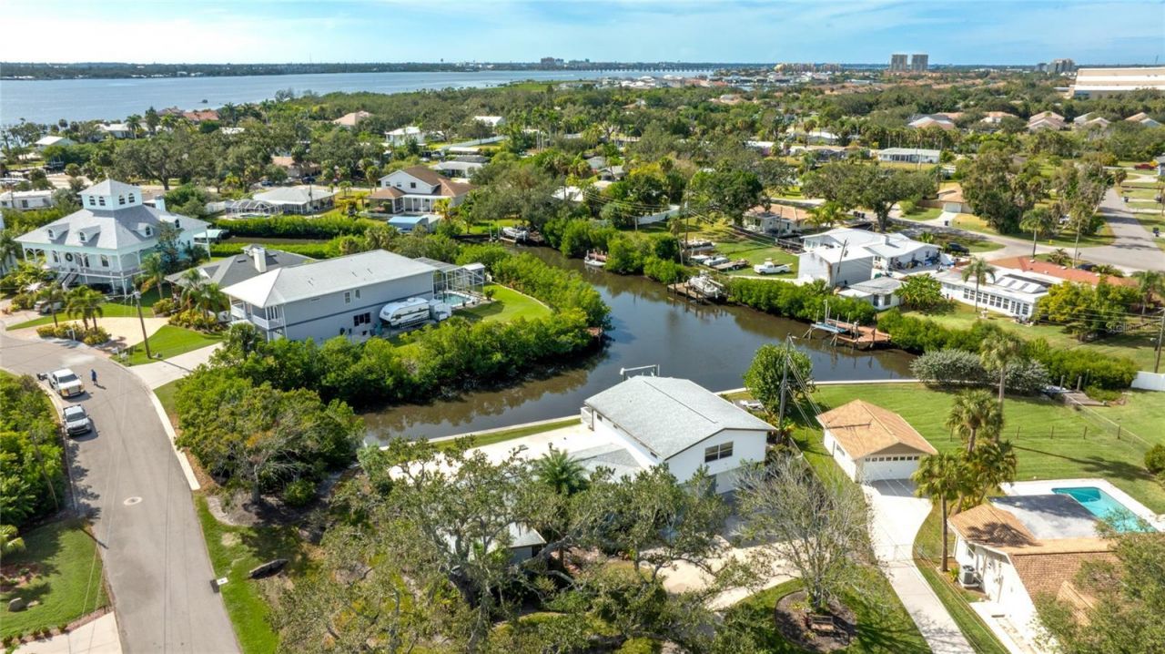 333 Sally Lee Drive, Ellenton, FL 34222 Photo