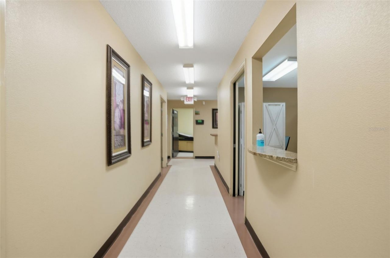 15010 Cortez Boulevard, Brooksville, FL 34613 Photo