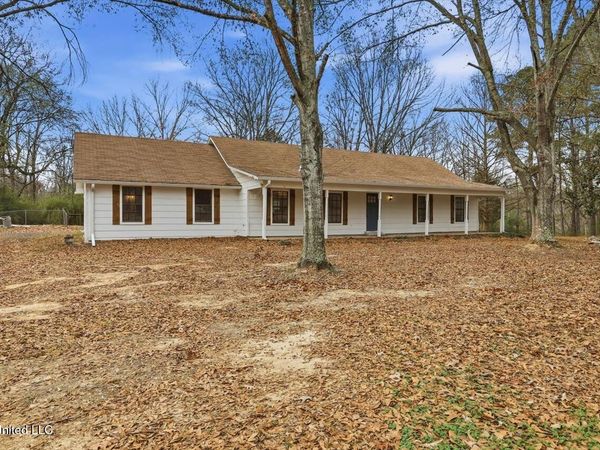 2339 N Pine Lea Drive, Jackson, MS 39209