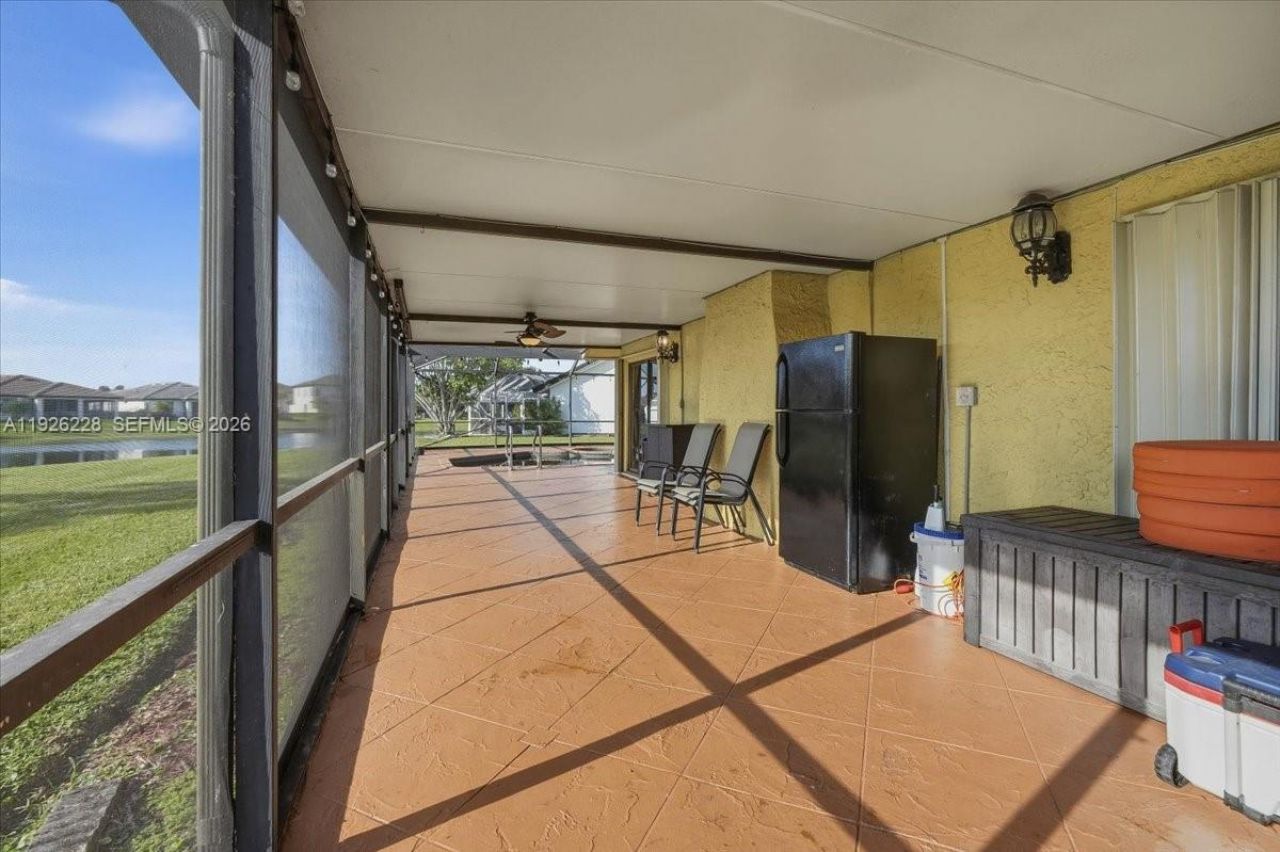 8213 Cassia Ter, Tamarac, FL 33321 Photo