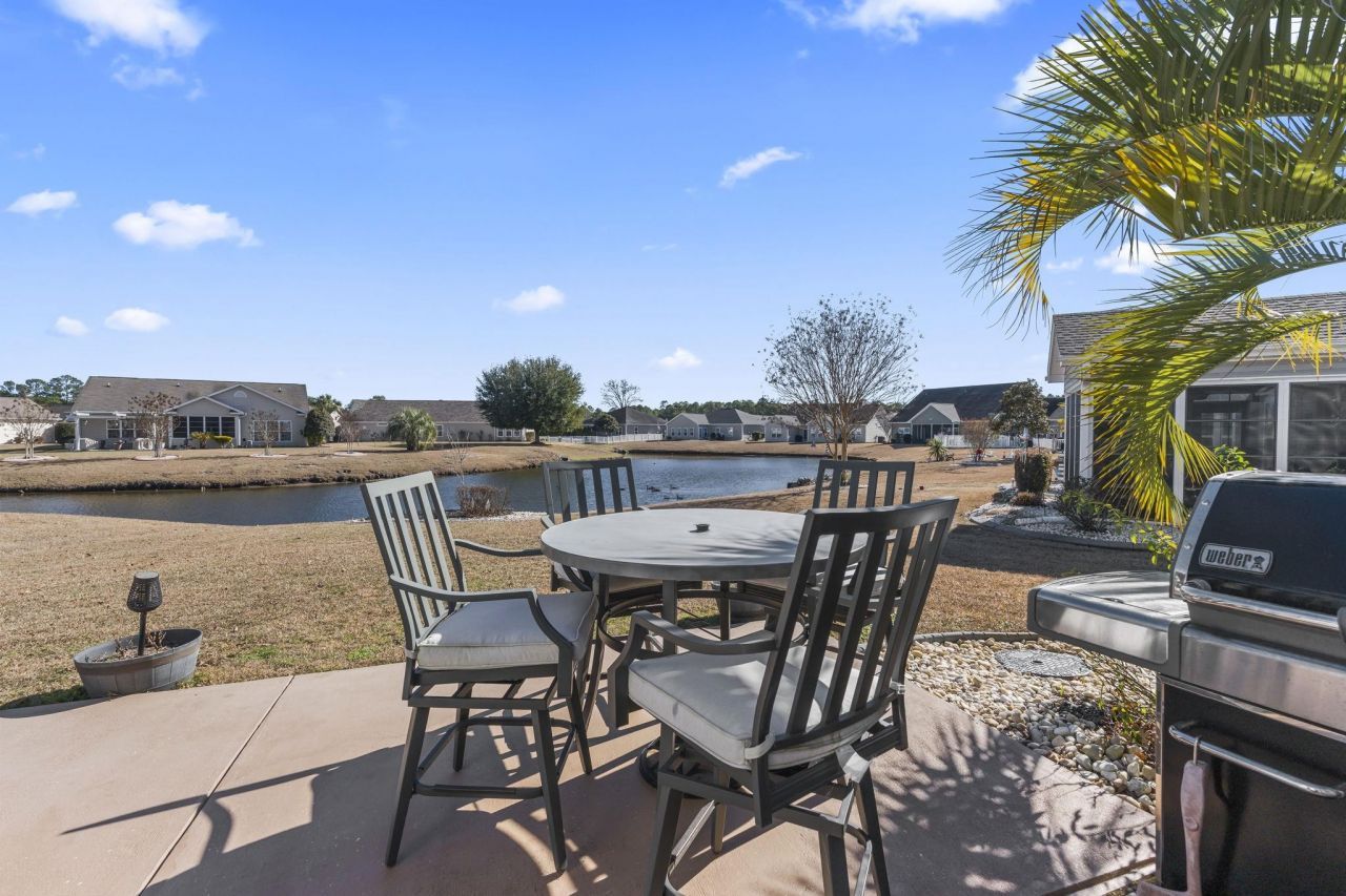 1427 Half Penny Loop Photo 30