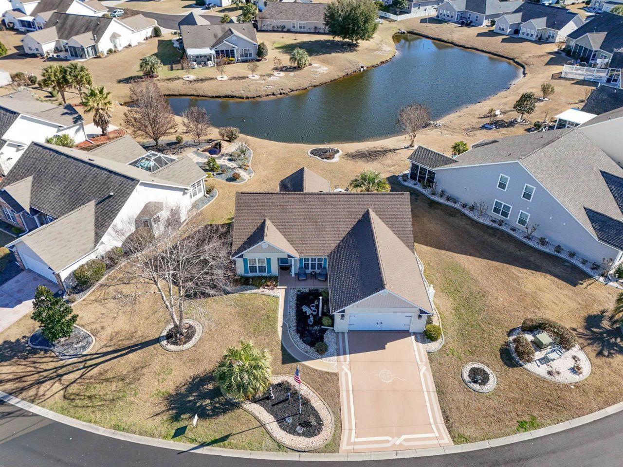 1427 Half Penny Loop Photo 33