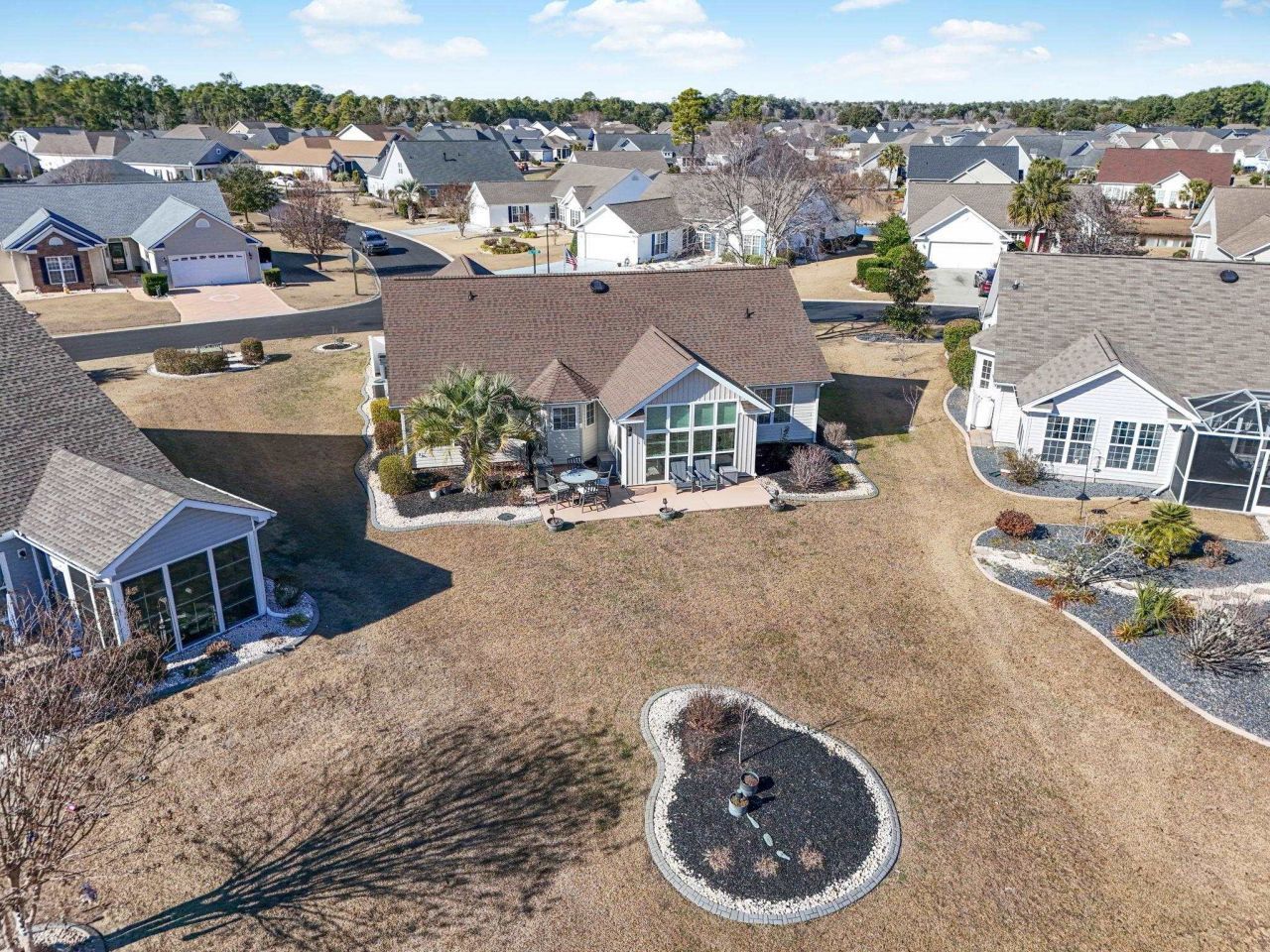 1427 Half Penny Loop Photo 34