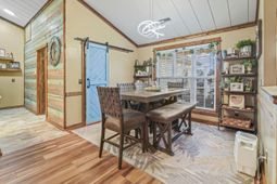 1427 Half Penny Loop photo 4