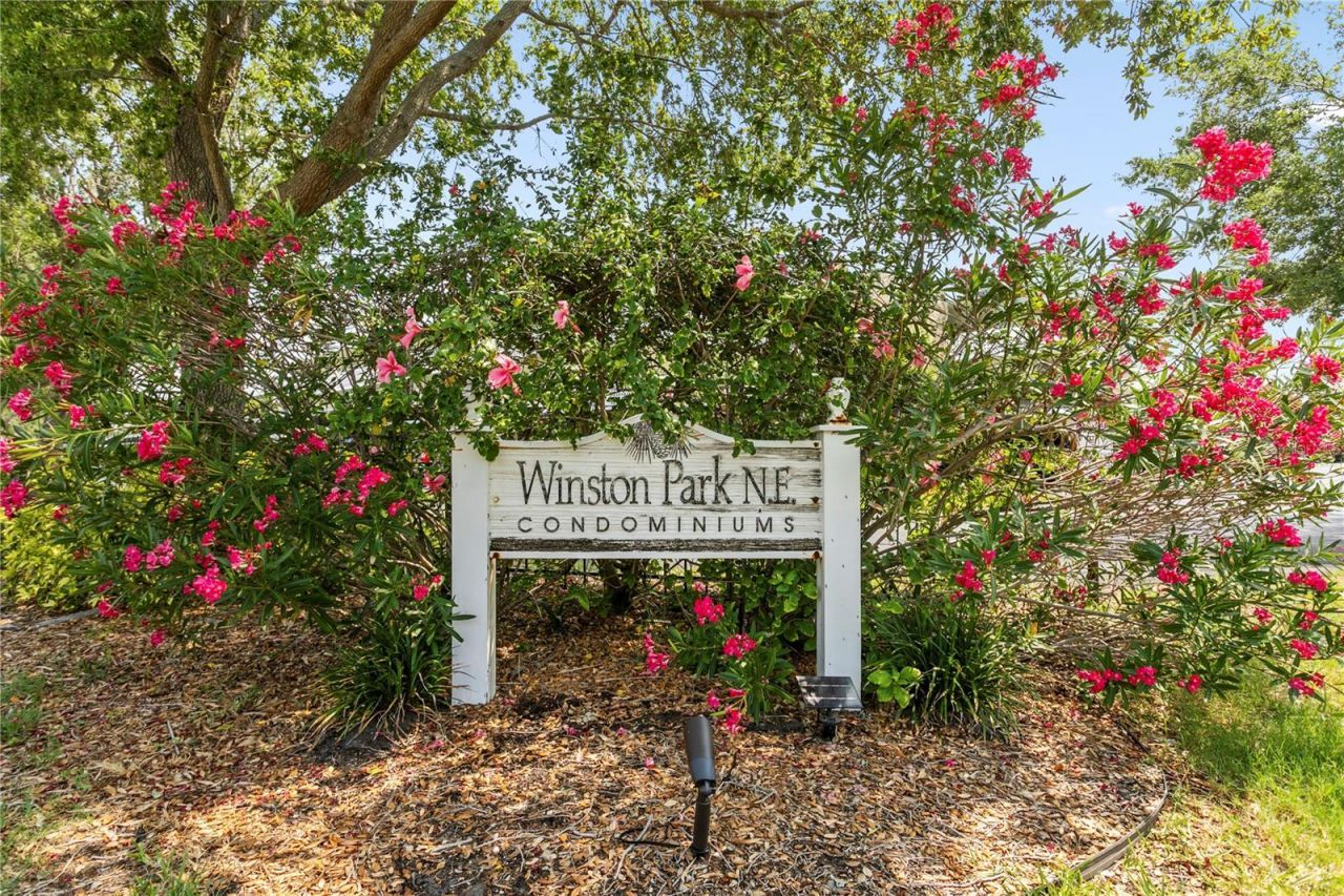 4920 Locust Street Ne, Unit 115, Saint Petersburg, FL 33703 Photo